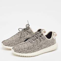 Pre Owned Yeezy x Adidas Black/Cream Knit Fabric Boost 350 V2 Lace Up Sneakers Size 46 2/3