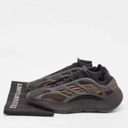Yeezy x Adidas Brown/Black Knit Fabric and Rubber 700 V3 Clay Brown Sneakers Size 43 1/3