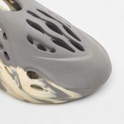 Pre Owned Yeezy x Adidas Grey/Cream Rubber Foam RNNR MXT Moon Gray Sneakers Size 43