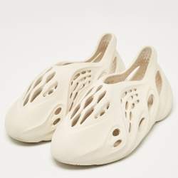 Pre Owned Yeezy x Adidas Off White Rubber Foam RNNR Ararat Sneakers Size 43