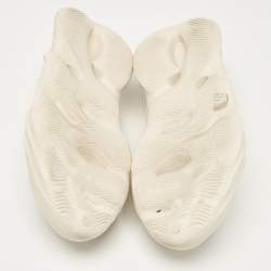 Pre Owned Yeezy x Adidas Off White Rubber Foam RNNR Ararat Sneakers Size 43