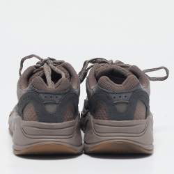 Yeezy x Adidas Grey Nubuck and Leather Boost 700 V2 Geode Sneakers Size 40 