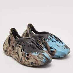 Pre Owned Yeezy x Adidas Multicolor Rubber Foam RNR Slip On Sneakers Size 39