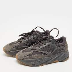 Yeezy x Adidas Black Mesh and Suede Boost 700 Utility Black Sneakers Size 41 1/3