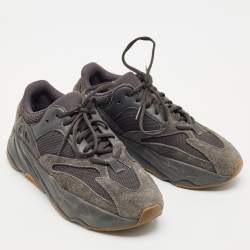 Yeezy x Adidas Black Mesh and Suede Boost 700 Utility Black Sneakers Size 41 1/3
