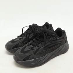 Yeezy x Adidas Black/Grey Suede And Canvas Boost 700 V2 Vanta Sneakers Size 42 2/3