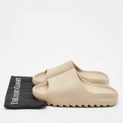 Pre Owned Yeezy x Adidas Beige Rubber Slide Flats Size 42
