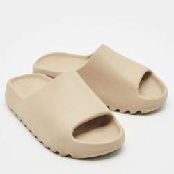 Pre Owned Yeezy x Adidas Beige Rubber Slide Flats Size 42