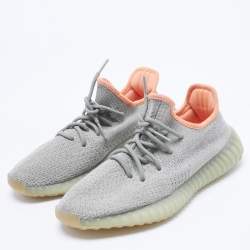 Pre Owned Yeezy x Adidas Green Knit Fabric Boost 350 V2 Desert Sage Sneakers Size 42
