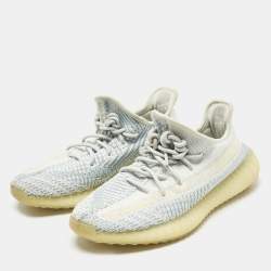Pre Owned Yeezy x Adidas Blue/White Knit Fabric Boost 350 V2 Cloud White (Non-Reflective) Sneakers 42