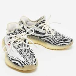 Pre Owned Yeezy x Adidas White/Black Knit Fabric Boost 350 V2 Zebra Sneakers Size 39 1/3