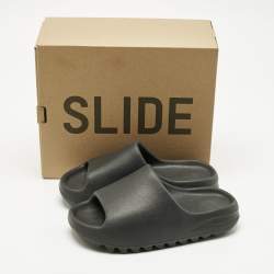 Pre Owned Yeezy x Adidas Black Rubber Dark Onyx Slides Size 38