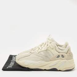 Pre Owned Yeezy x Adidas Cream Fabric and Suede Yeezy Boost 700 Lace Up Sneakers Size 40