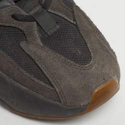 مملوكة مسبقًا Yeezy x Adidas Black Mesh and Suede Yeezy 700 Lace Up Sneakers Size 44