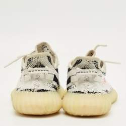 Pre Owned Yeezy x Adidas White/Black Knit Fabric Boost 350 V2 Zebra Sneakers Size 41 1/3