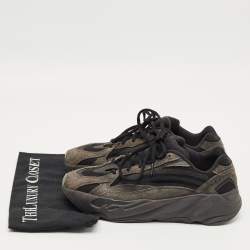 Pre Owned Yeezy x Adidas Black/Grey Canvas and Suede Boost 700 MNVN Sneakers Size 42
