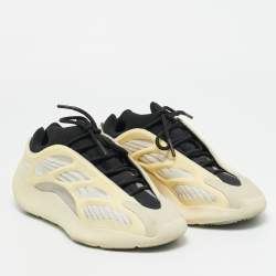 Pre Owned Yeezy x Adidas Cream/Black Rubber and Mesh 700 V3 Azael Sneakers Size 42