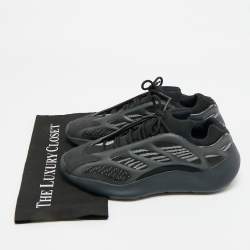 مملوكة مسبقًا Yeezy x Adidas Yeezy 700 V3 Size 44 Black/Grey Knit Fabric and Mesh Low Top Sneakers