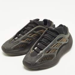 مملوكة مسبقًا Yeezy x Adidas Boost 700 V3 Clay Brown Size 40 Brown/Black Mesh and Rubber Sneakers