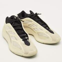 Pre Owned Yeezy x Adidas 700 V3 Azael Size 46 2/3 Cream Rubber and Mesh Low Top Sneakers