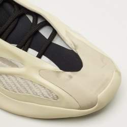 Pre Owned Yeezy x Adidas 700 V3 Azael Size 46 2/3 Cream Rubber and Mesh Low Top Sneakers