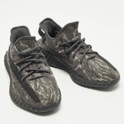 مملوكة مسبقًا Yeezy x Adidas 350 V2 Size 43.5 Grey Knit Fabric MX Dark Salt Low Top Sneakers