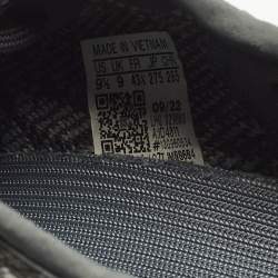 مملوكة مسبقًا Yeezy x Adidas 350 V2 Size 43.5 Grey Knit Fabric MX Dark Salt Low Top Sneakers