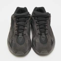 Pre Owned Yeezy x Adidas Boost 700 V2 Vanta Size 44 Black/Grey Canvas Suede Low Top Sneakers