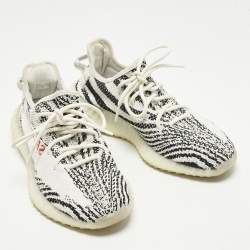 Pre Owned Yeezy x Adidas Boost 350 V2 Zebra Size 43.5 White/Black Knit Fabric Low Top Sneakers