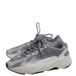 Pre Owned Yeezy x adidas Grey/White Cotton Knit And Nubuck Boost 700 V2 Static Sneakers Size 44