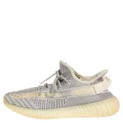 Pre Owned حذاء رياضي ييزي x أديداس بوست 350 ڨي2 ستاتيك قماش تريكو رصاصي وأبيض غير عاكس مقاس 42