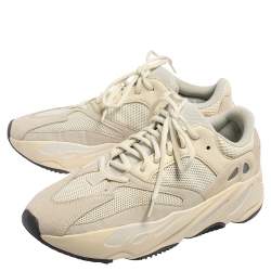 Pre Owned Yeezy x adidas White Mesh And Suede Boost 700 Analog Sneakers Size 42 2/3