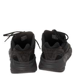 مملوكة مسبقًا Yeezy x Adidas Black/Grey Suede And Canvas Boost 700 V2 Vanta Sneakers Size 42