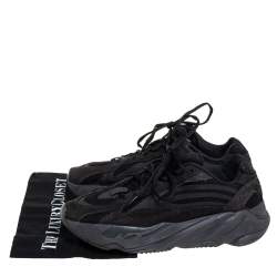 Pre Owned حذاء رياضي ييزي x أديداس بوست 700 في تو فانتا قماش وسويدي رصاصي داكن برباط مقاس 43.5