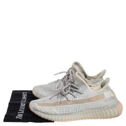 Pre Owned حذاء رياضي يزي  وأديداس بوست 350 في2 لوندمارك قماش تريكو كريمي/ رمادي مقاس 45 1/3