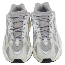 مملوكة مسبقًا Yeezy x adidas Grey/White Cotton Knit And Nubuck Boost 700 V2 Static Sneakers Size 42 2/3