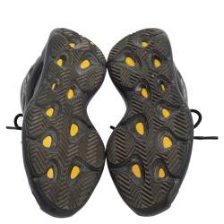 مملوكة مسبقًا حذاء رياضي  اديداس X ييزي 700 V3 ألفاه قماش تريكو وبولي يوريثان أسود بعنق منخفض مقاس 39 1/3  