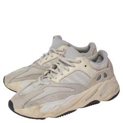 Pre Owned Yeezy x Adidas White Mesh And Suede Boost 700 Analog Sneakers Size 42