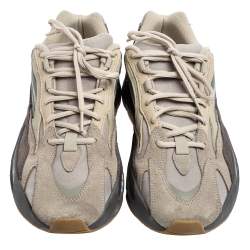 Pre Owned حذاء رياضي ييزي x أديداس 500 سولت سويدي وشبك رصاصي مقاس 43 2/3