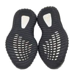 مملوكة مسبقًا حذاء رياضي ييزي × أديداس بوست 350 في2 غير عاكس قماش تريكو أسود مقاس 41 1/3