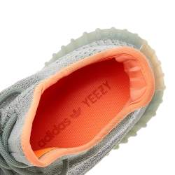 مملوكة مسبقًا حذاء رياضي ييزي × أديداس منخفض من أعلى بوست 350 في2 ديزرت سيغ قماش تريكو رمادي/ أخضر مقاس 40 2/3