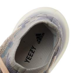 مملوكة مسبقًا Yeezy x Adidas Grey/Beige Knit Fabric Boost 380 V2 Mist Low Top Sneakers Size 40 2/3