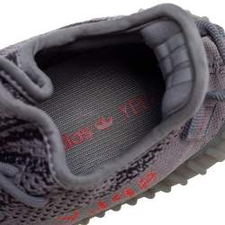 مملوكة مسبقًا حذاء رياضي ييزي وأيداس بيلوغا بوست 350 V2  قماش تريكو رمادي مقاس 40 2/3