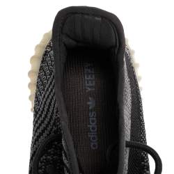 Pre Owned حذاء رياضي ييزي × أديداس بوست 350 في 2 كاربون قماش تريكو أسود/رصاصي مقاس 44