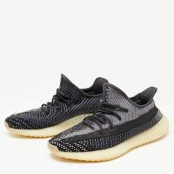 مملوكة مسبقًا حذاء رياضي ييزي x أديداس 350 V2 زيون قماش تريكو أبيض/أسود مقاس 44