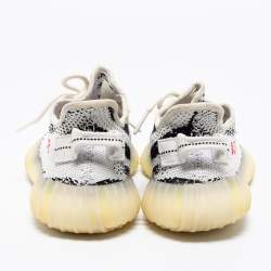 مملوكة مسبقًا Yeezy x adidas White/Black Knit Fabric Boost 350 V2 Zebra Sneakers Size 37 1/3