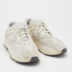 Pre Owned Yeezy x Adidas White Suede and Mesh Boost 700 Analog Sneakers Size 46 2/3
