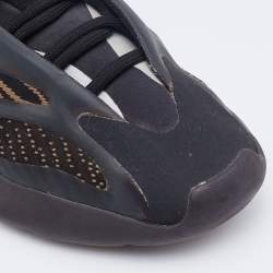 Pre Owned Yeezy x Adidas Black/Brown Knit Fabric and Rubber Yeezy 700 Clay Brown Sneakers Size 40 2/3
