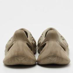Yeezy x Adidas Brown Rubber Foam RNNR Stone Sage Sneakers Size 43