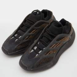 Pre Owned Yeezy x Adidas Brown/Black Knit Fabric and Rubber 700 V3 Clay Brown Sneakers Size 44
